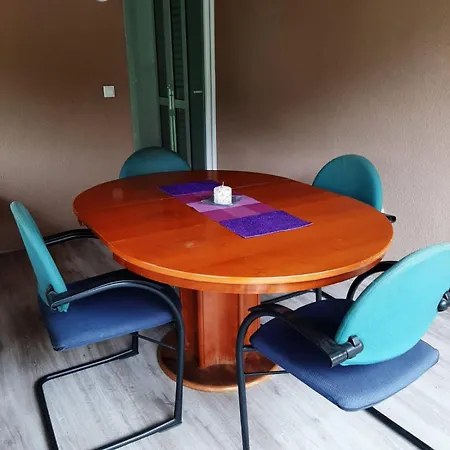 Dujmović Apartament *